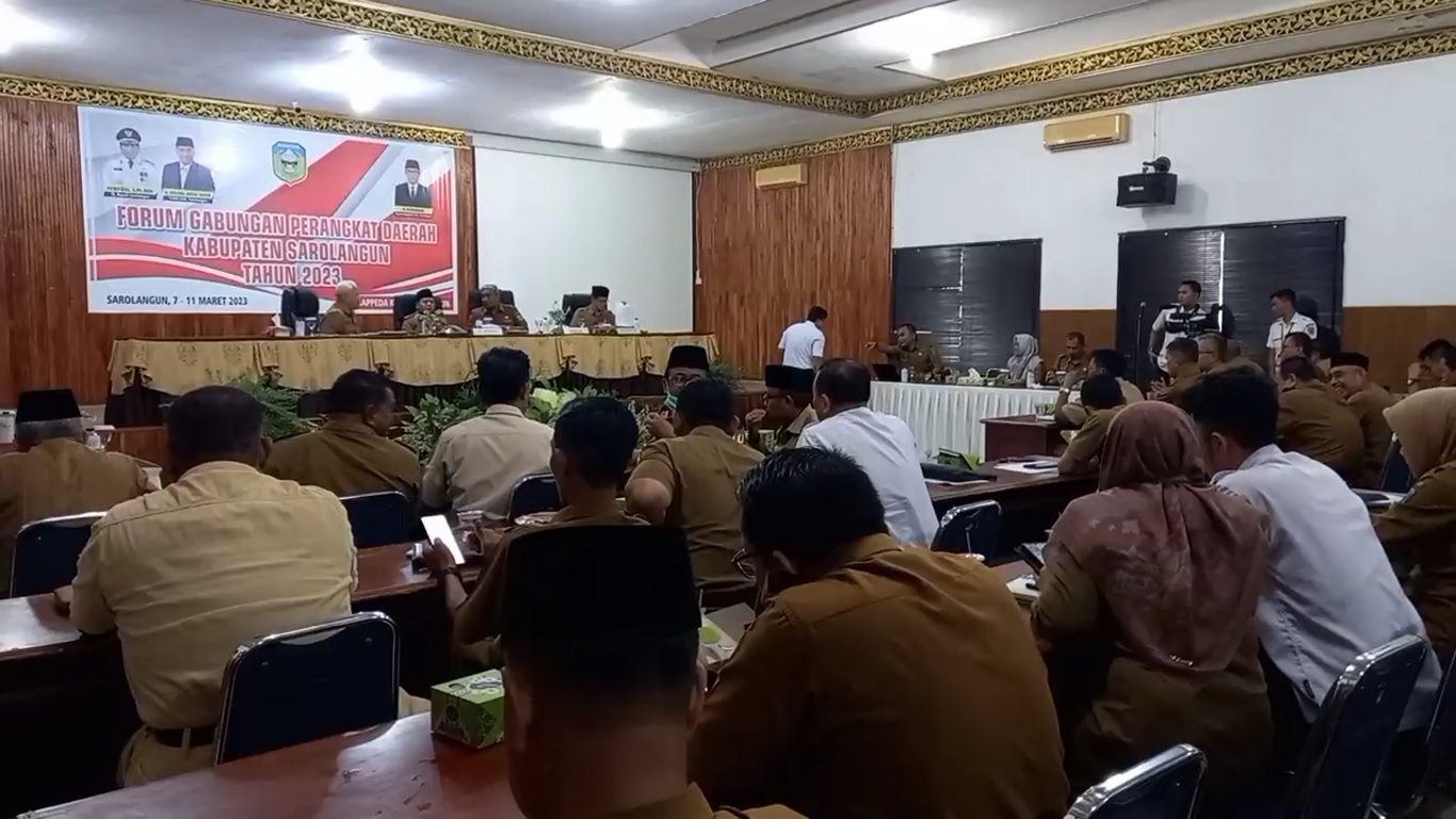 PJ Bupati Henrizal Gelar Forum Gabungan Perangkat Daerah Bersama BAPPEDA Sarolangun.