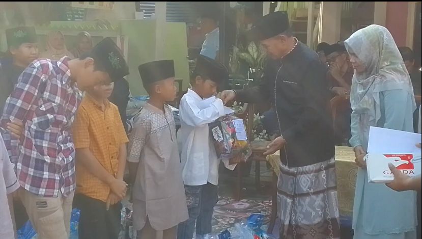 Pemkab Tebo Berikan Santunan 50 Anak Yatim Di 3 Kecamatan