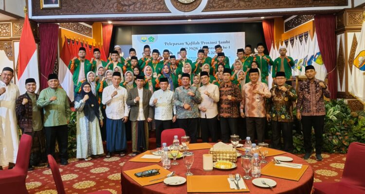 Gubernur Al Haris Lepas Kafilah Provinsi Jambi Untuk Ikuti MQK Internasional ke-1