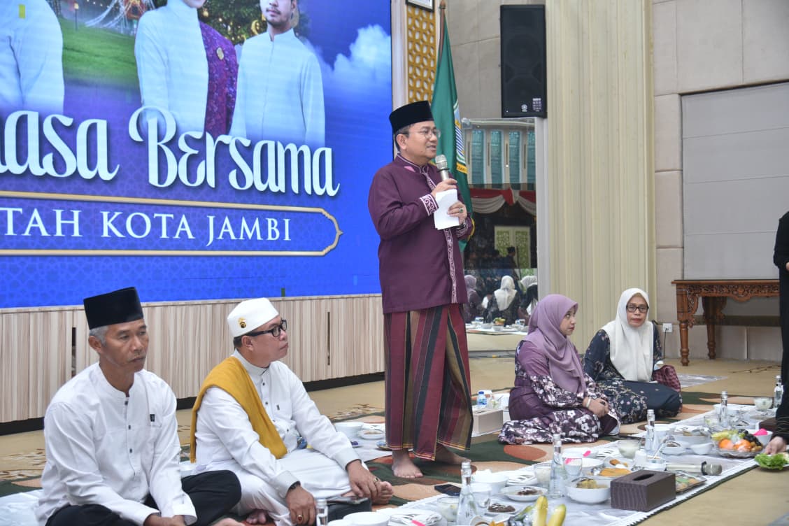 Walikota Maulana Gelar Buka Puasa Bersama Jajaran Pemerintah Kota Jambi
