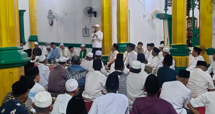 Giat Safari Ramadhan di Masjid Tertua Bungo, Al Haris: Saya Berada Di Kampung Inisiator Pendiri Jambi