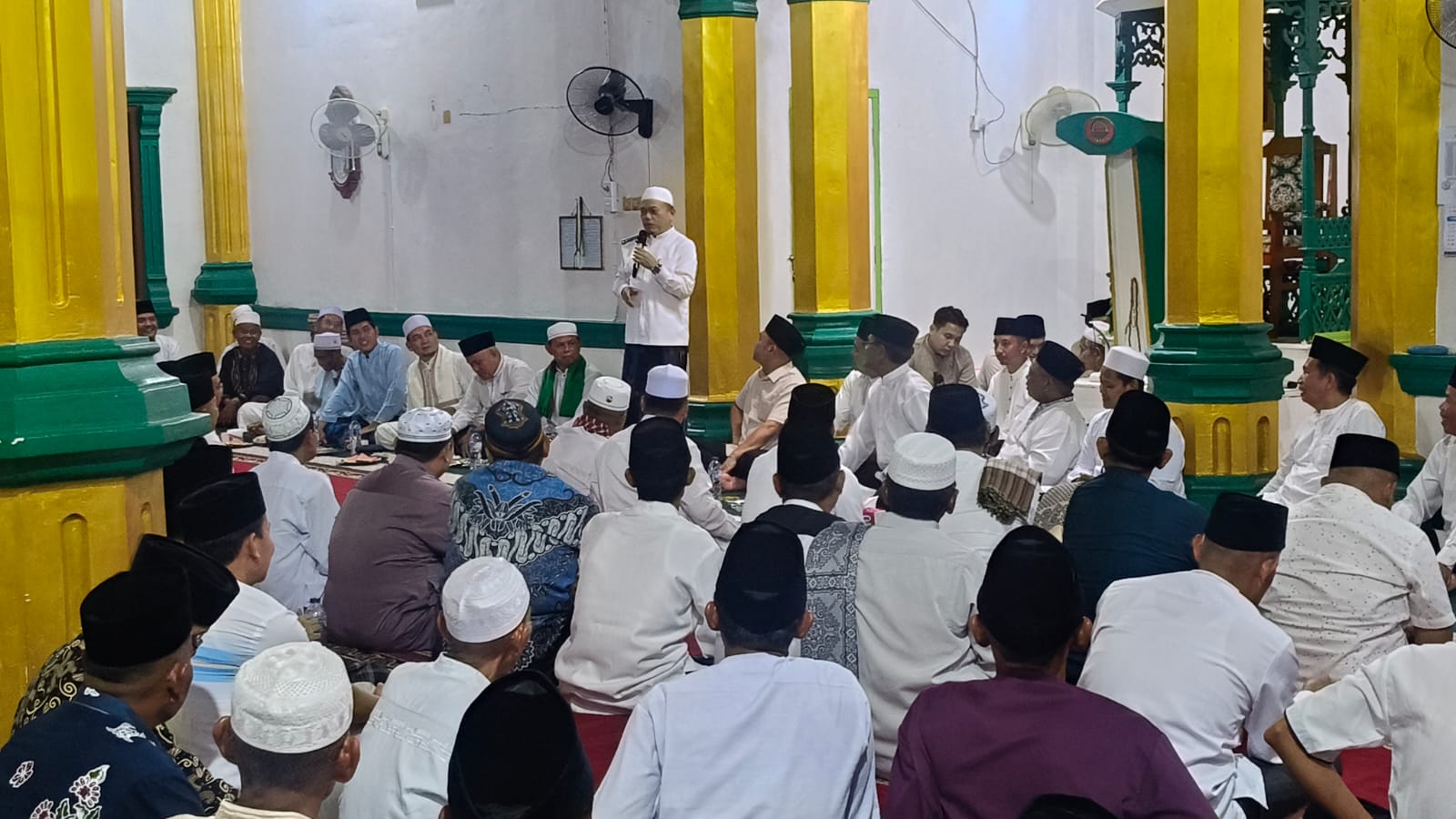 Giat Safari Ramadhan di Masjid Tertua Bungo, Al Haris: Saya Berada Di Kampung Inisiator Pendiri Jambi