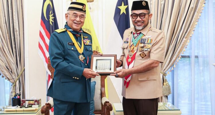 Penghargaan Bintang Emas dari Malaysia Diraih Gubernur Jambi, Bukti Peran Jambi di Panggung Kepanduan Internasional