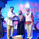 Wawako Diza Resmi Tutup Senandung Cinta Ramadan dengan Berikan Santunan dan Hadiah Prestasi