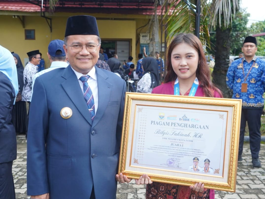 Peringati Hardiknas 2026, Wali Kota Maulana: Kita Ingin Generasi Muda Jambi Memiliki Karakter Yang Kuat Dan Tidak Tercerabut Dari Akar Budaya Bangsa